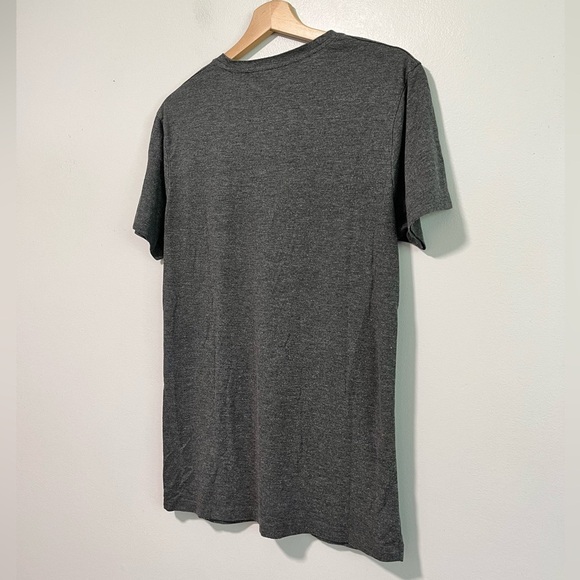 Urban Collection Unisex Charcoal Gray T-Shirt Size Large - Picture 8 of 8